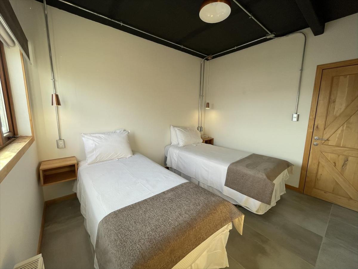 Hotel Big Sur Пуэрто-Наталес Экстерьер фото